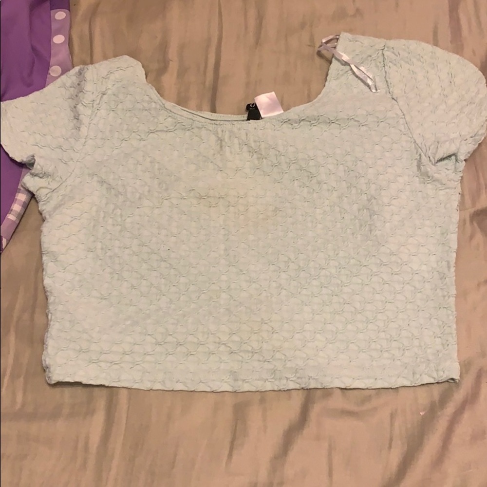 Crop top